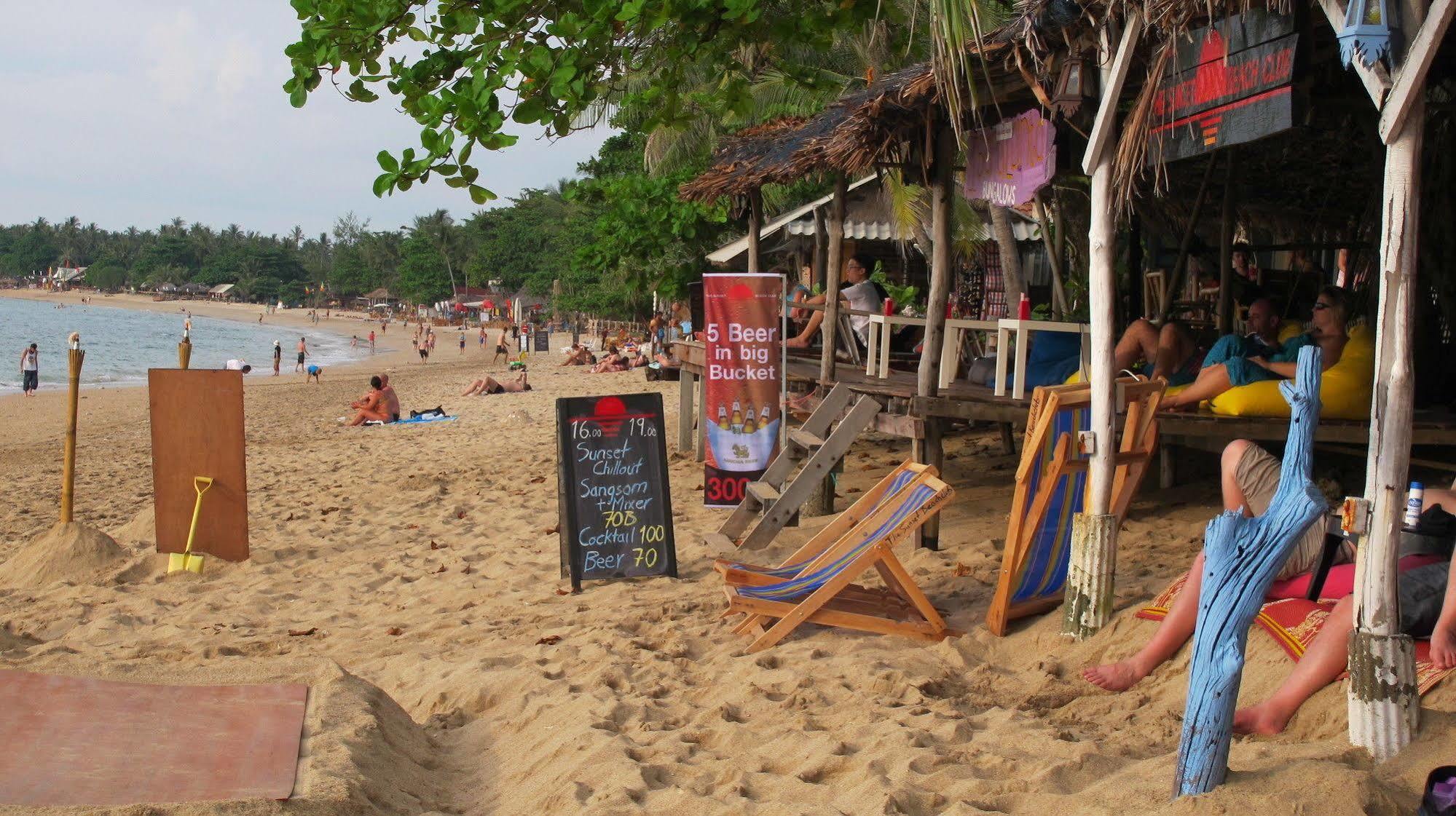 Isara Lanta Beach Resort Ko Lanta Kültér fotó